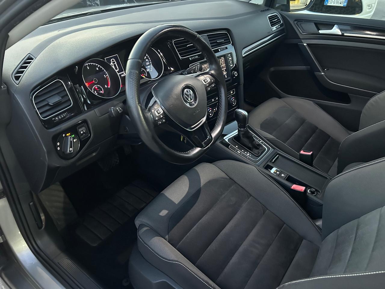 Volkswagen Golf Variant 1.6 TDI 110 CV DSG