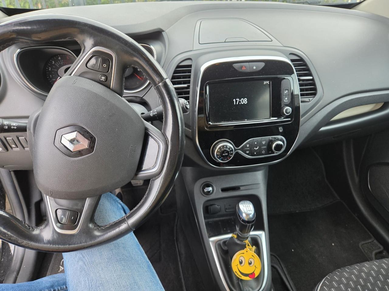 RENAULT CAPTUR