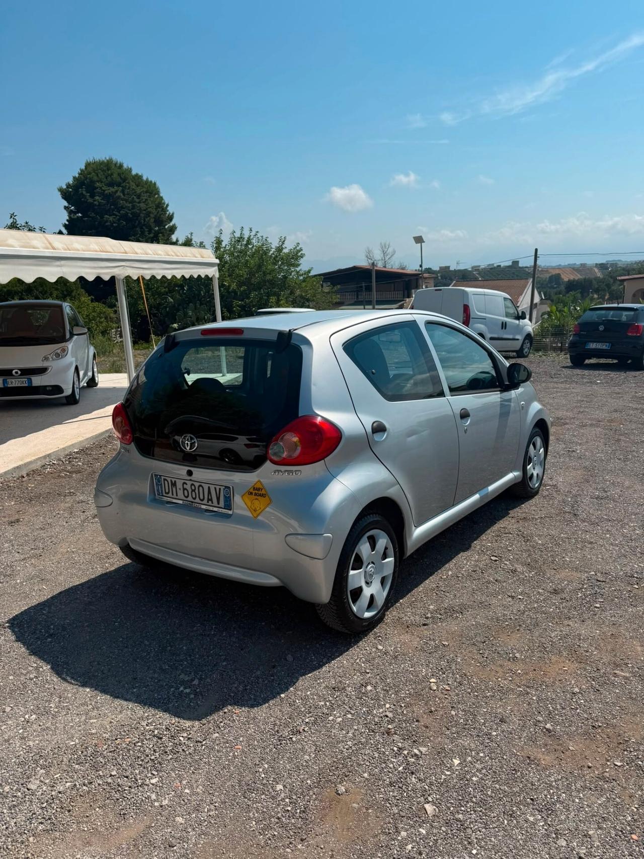 Toyota Aygo 1.0 12V VVT-i 5 porte Sol