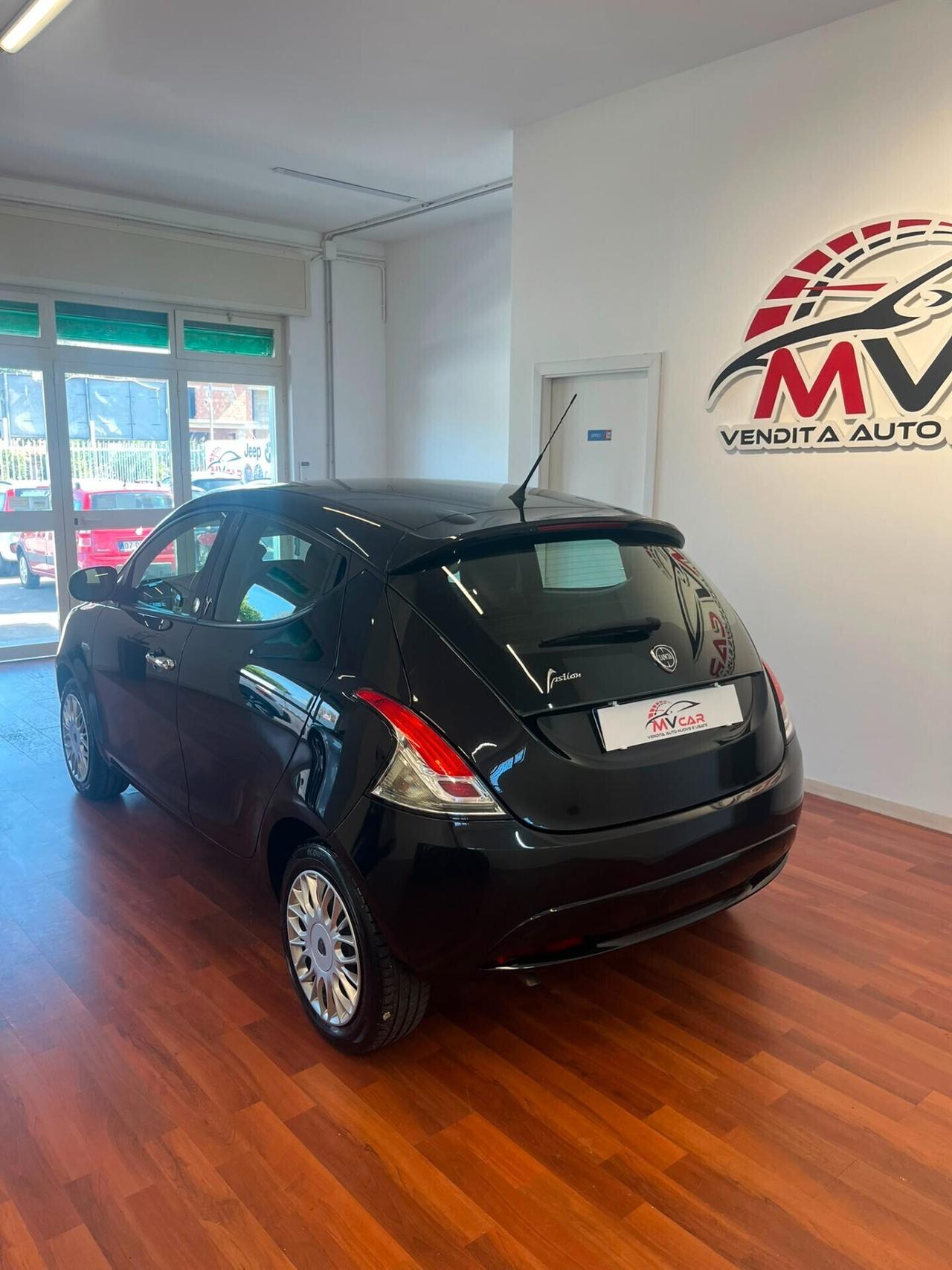 Lancia Ypsilon 1.2 69 CV 5 porte GPL Ecochic Gold