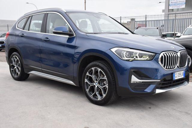 BMW X1 sDrive18d xLine *Led, Pelle*