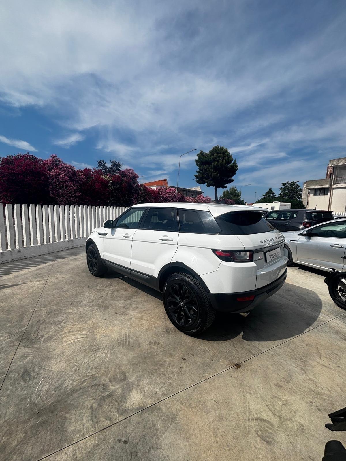 Land Rover Range Evoque 2.0 TD4 150 CV 5p. Pure