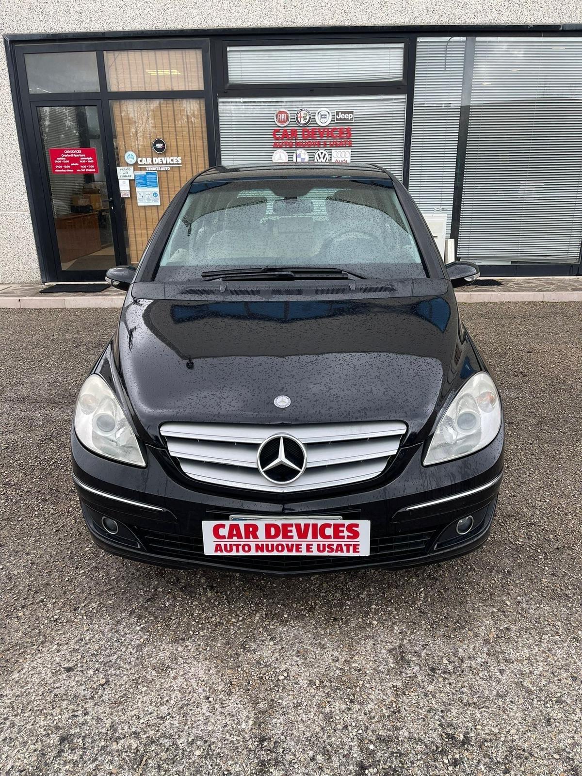 Mercedes B 180 - AUTOMATICA-NEOPATENTATI