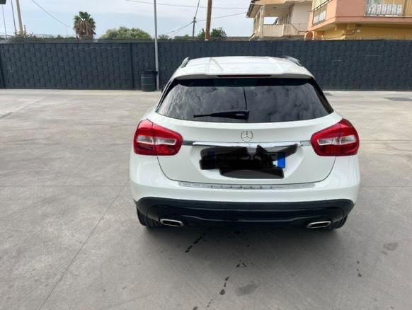 Mercedes-benz GLA 200 d Automatic Sport