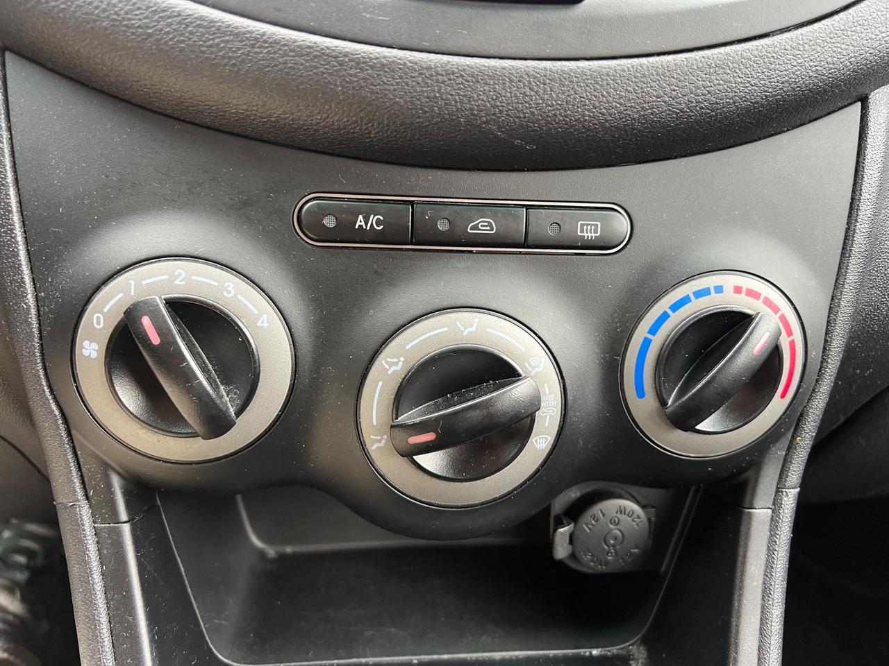 Hyundai i10 1.1 Classic - scadenza bombole 2033