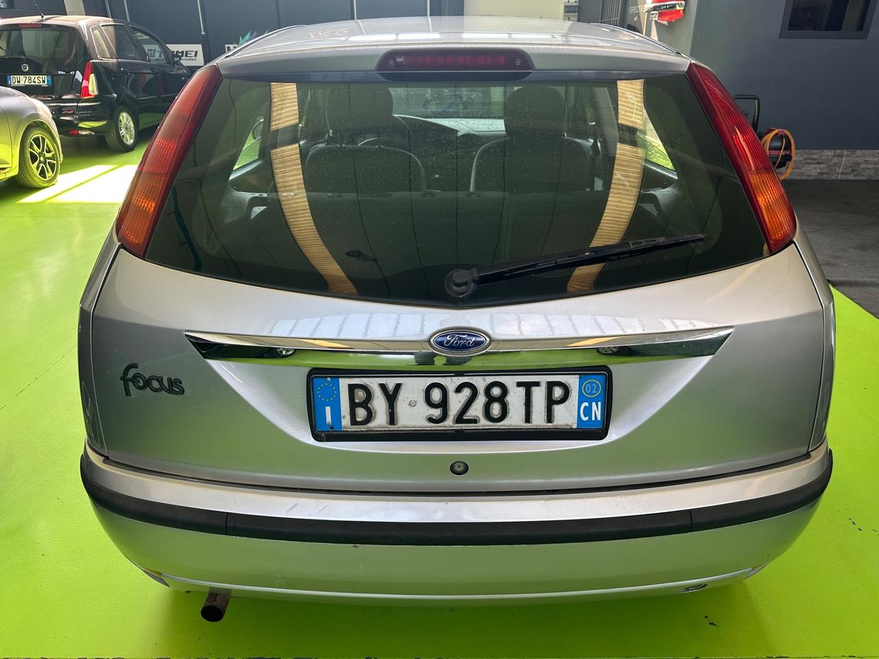 Ford Focus 1.6i 16V cat 5p. Ghia GPL