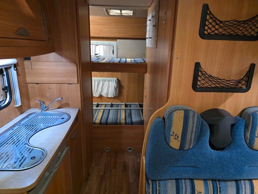 CAMPER CHALLENGER GENESIS 43