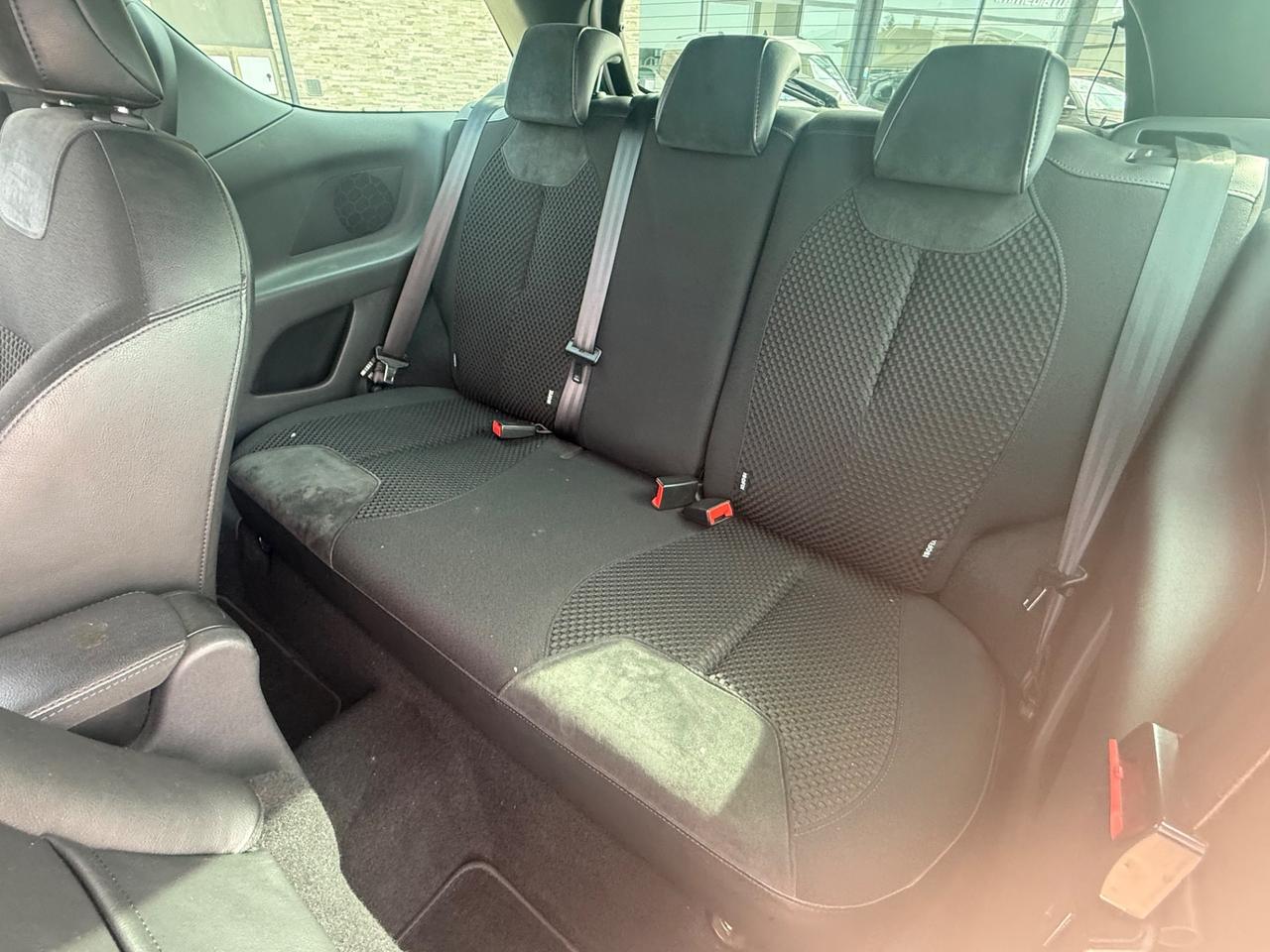 Ds DS3 3 1.2 VTi 82 Just Black