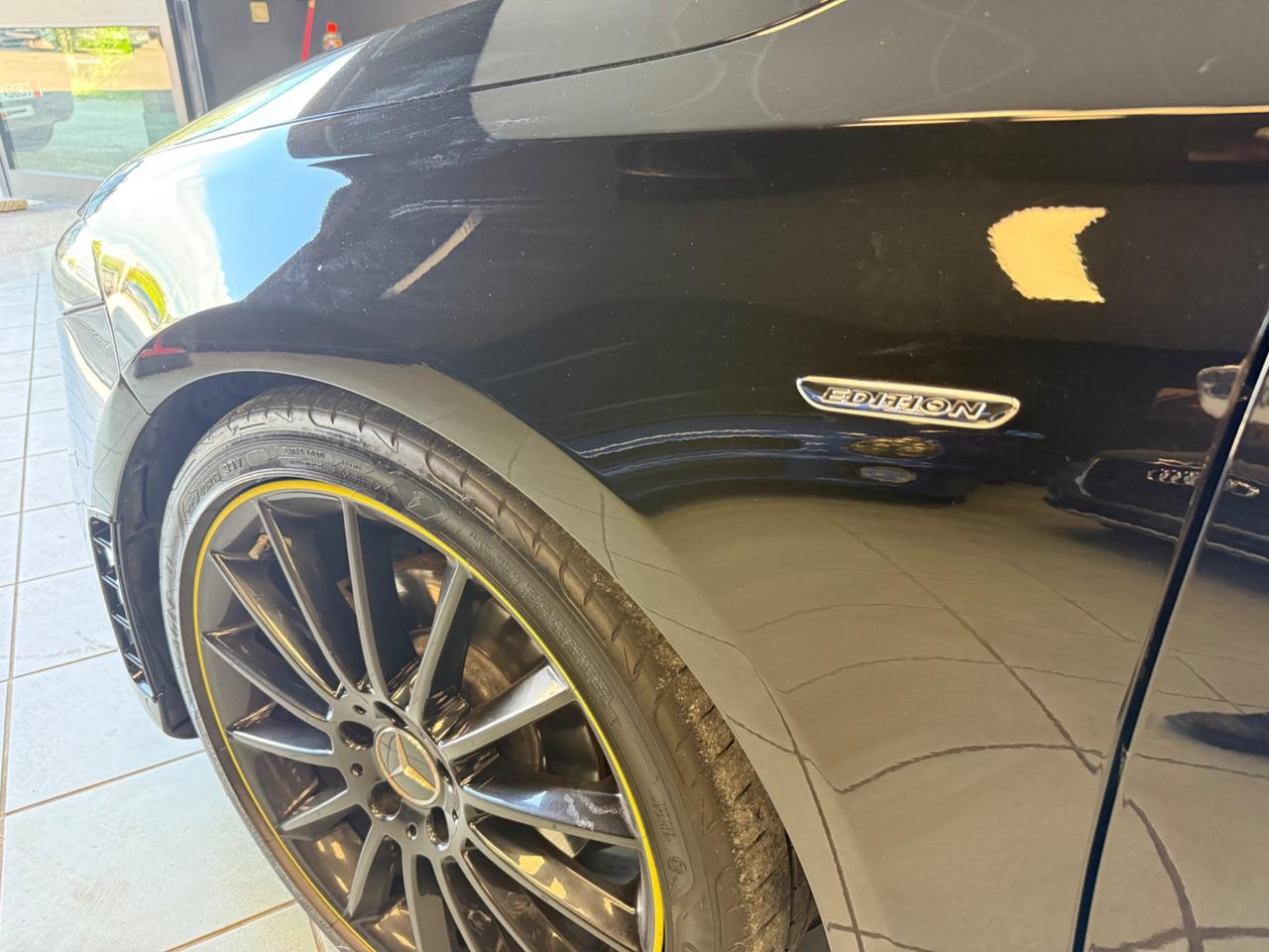 Mercedes-benz A 200 d Premium AMG Edition 1