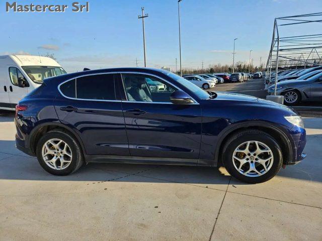 ALFA ROMEO Stelvio Executive Q4 190cv auto my19 - FT745KR