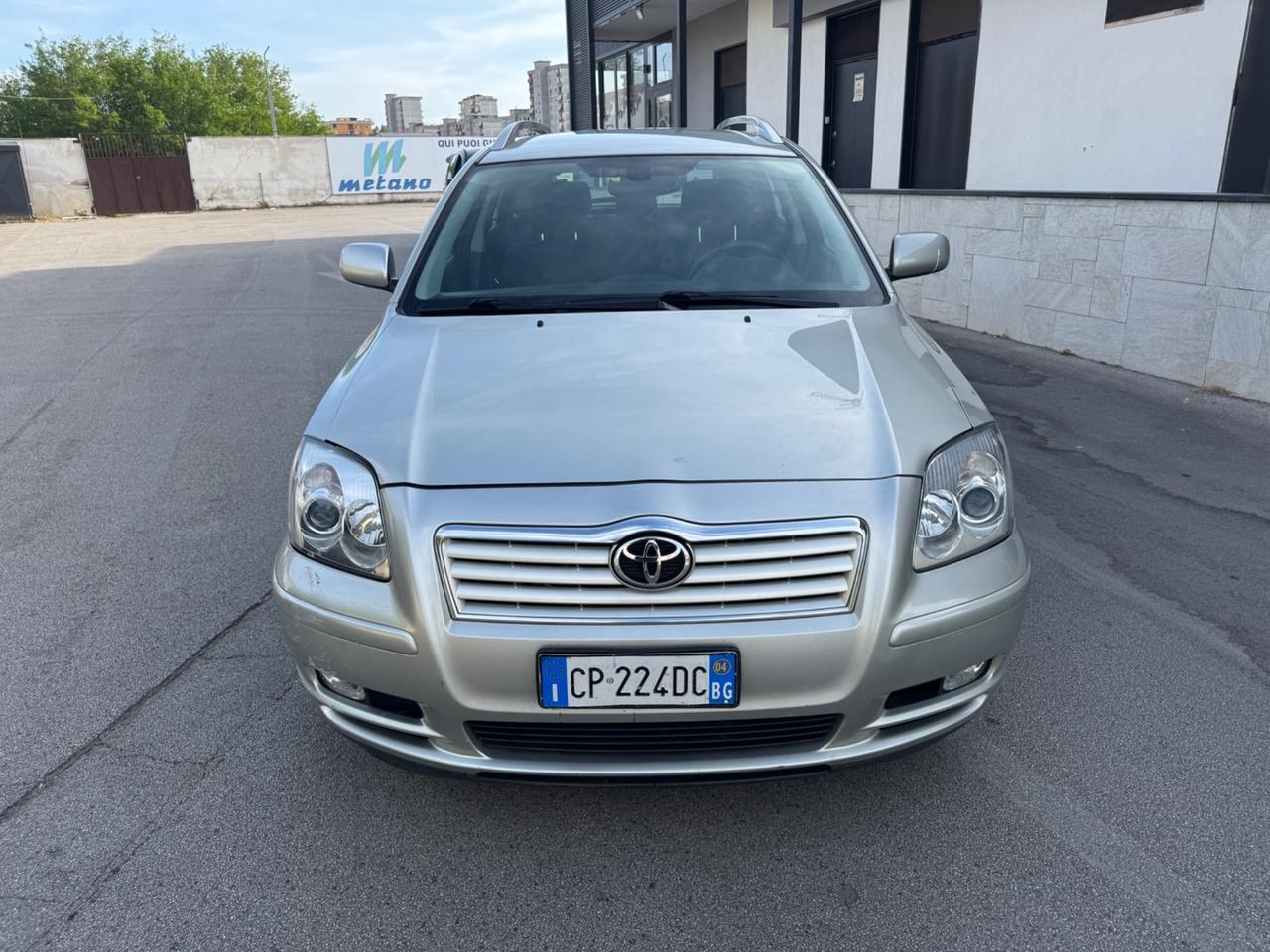 Toyota Avensis 2.0 D-4D 16V Station Wagon