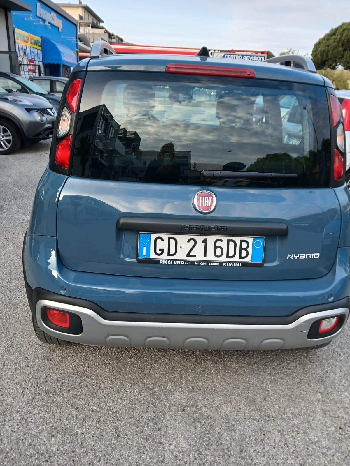 Fiat Panda Cross 1.0 FireFly S&S Hybrid