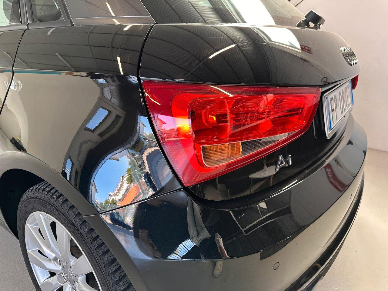 Audi A1 Sportback 1.0 tfsi ultra 95cv s-tronic
