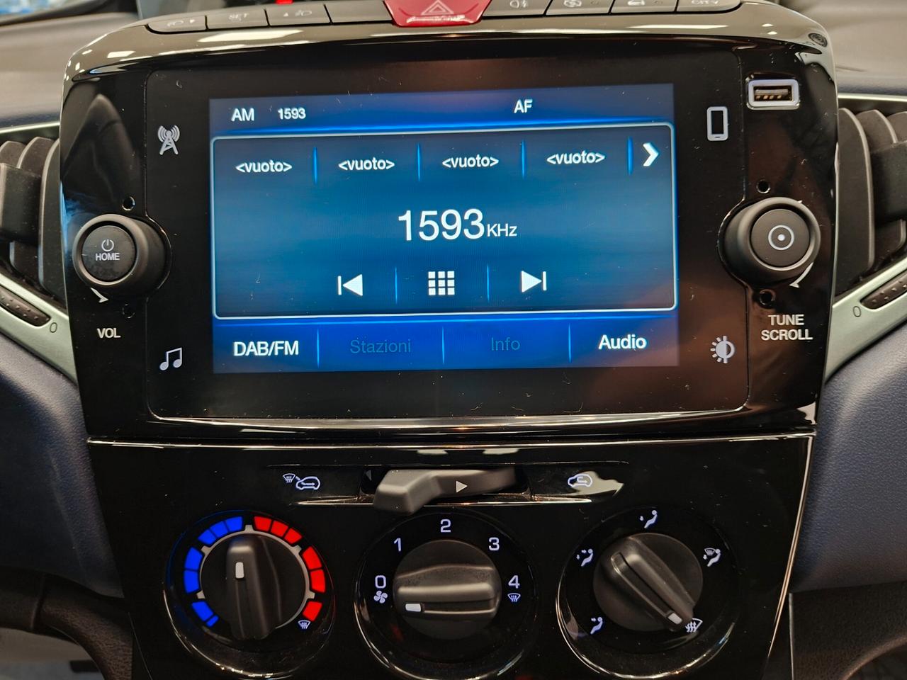 Lancia Ypsilon 1.0 FireFly 5 porte S&S Hybrid Gold km 15.679