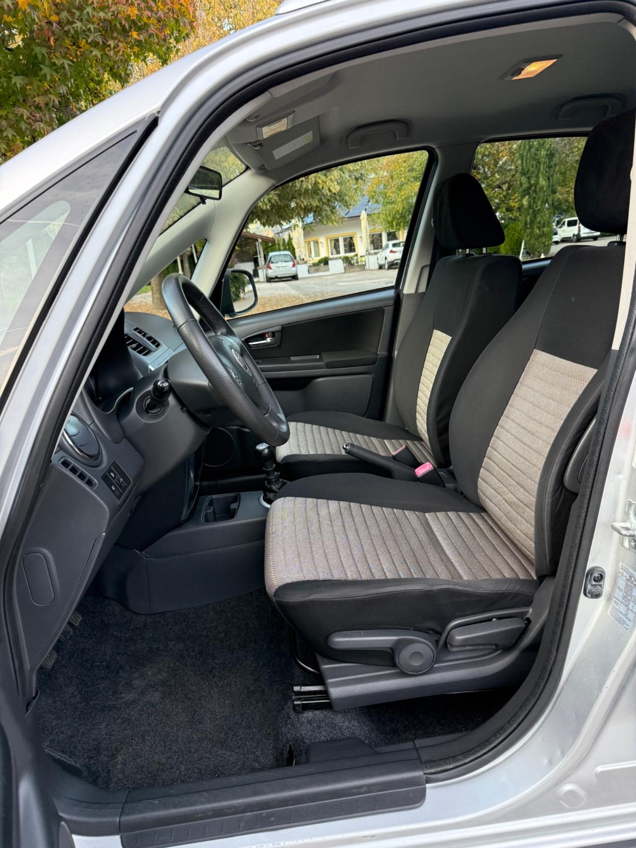 Fiat Sedici 2.0 MJT 16V DPF 4x4 Experience