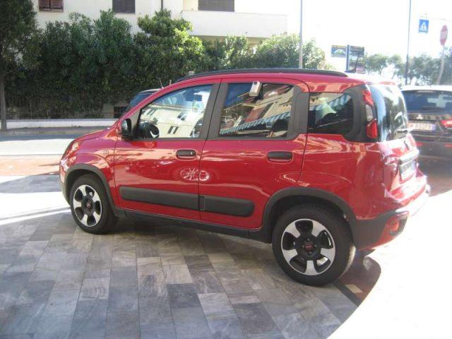 FIAT New Panda CROSS 1.0 FIREFLY S-S HYBRID