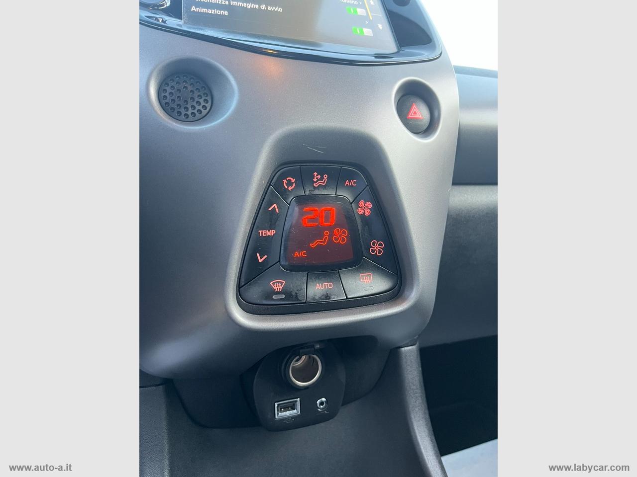 TOYOTA Aygo 1.0 VVT-i 72 CV 5p. x-business