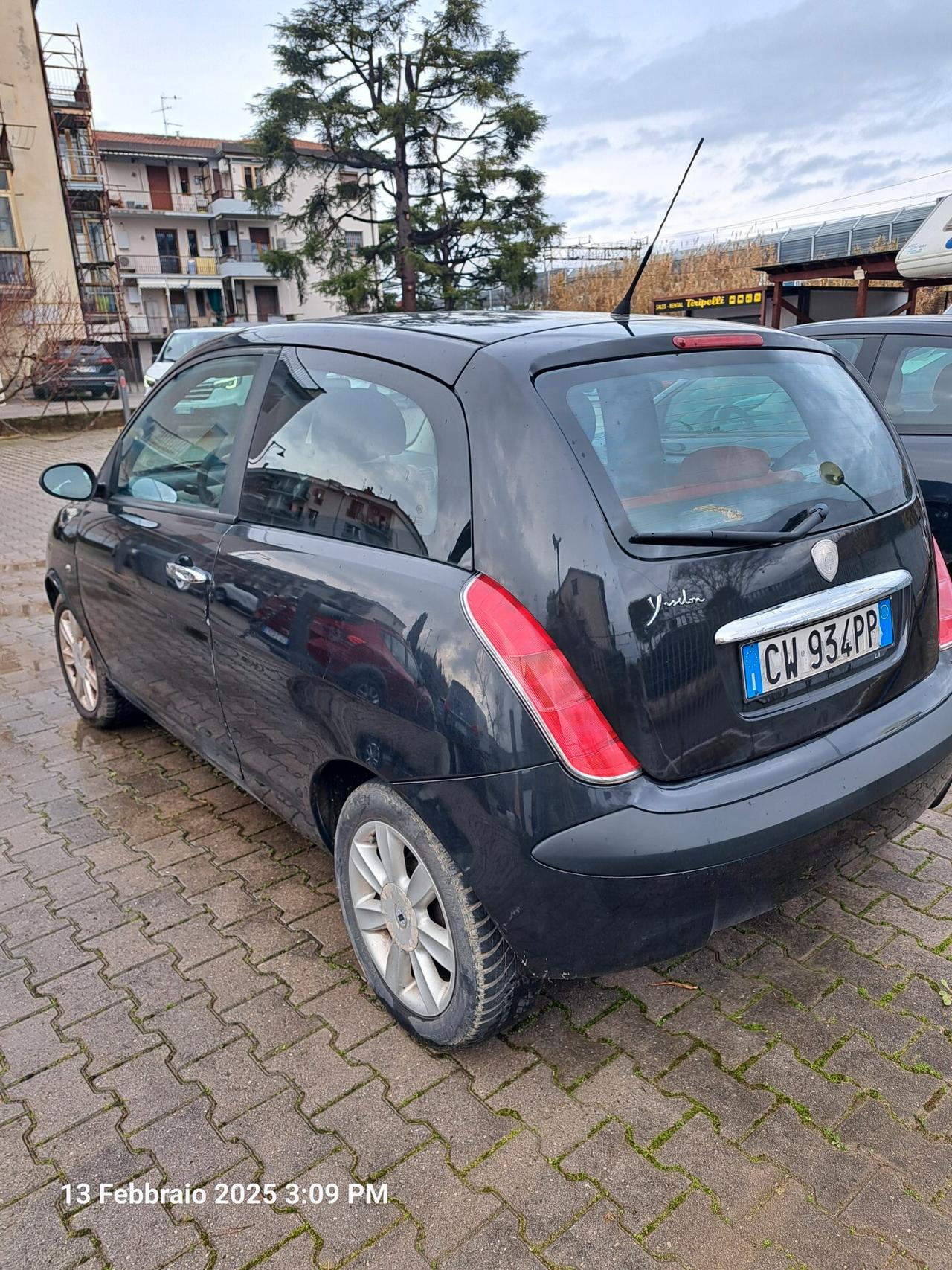 Lancia Ypsilon 1.2 Argento