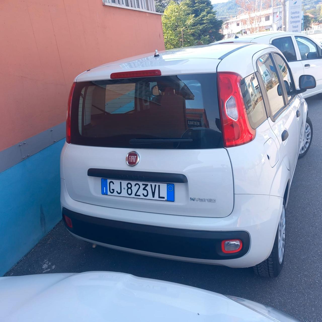 FIAT PANDA FIREFLY HYBRID 1.0 DEL 2022 IDEALE PER NEOPATENTATI
