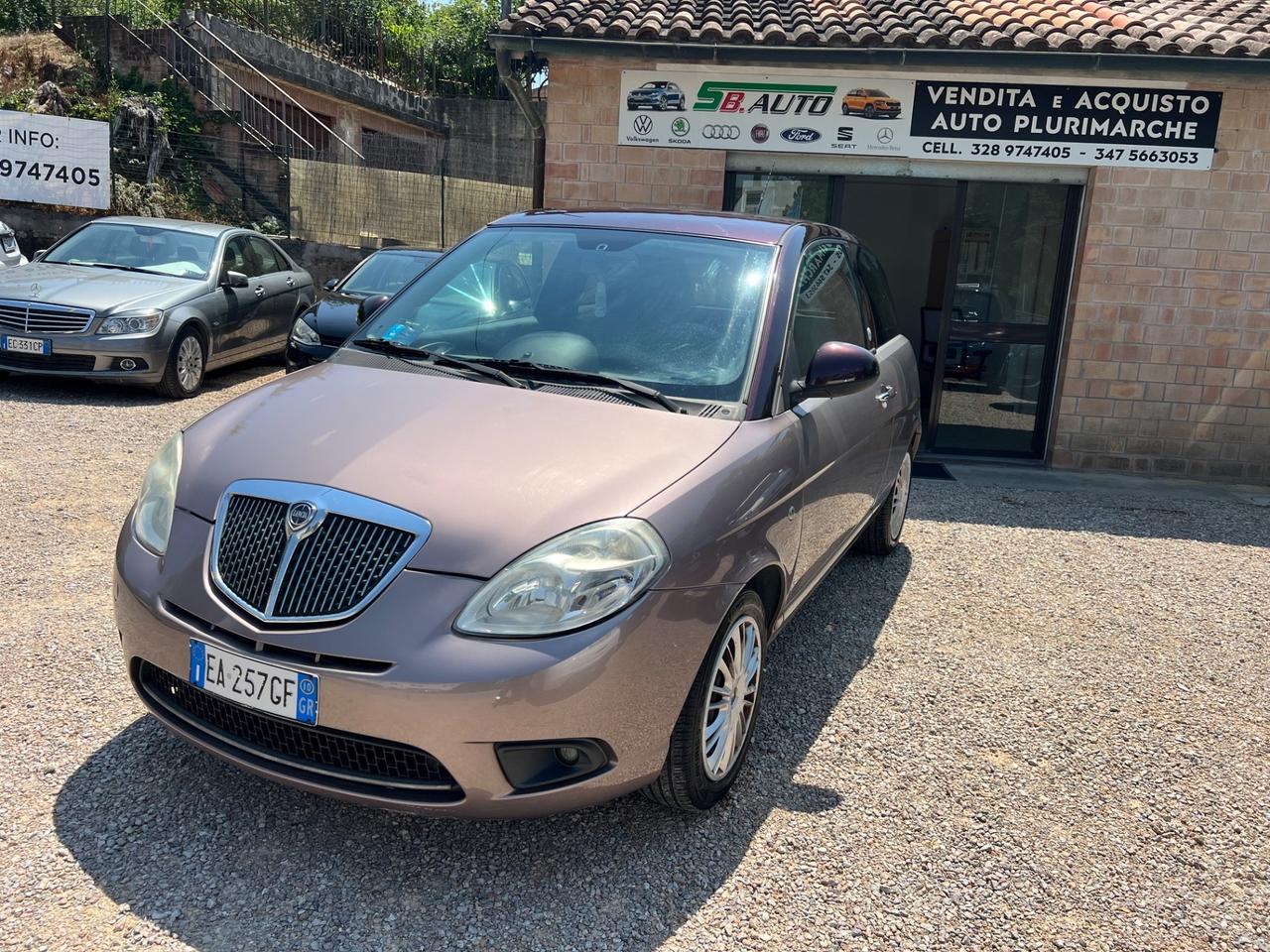 Lancia Ypsilon 1.4 Argento Ecochic GPL