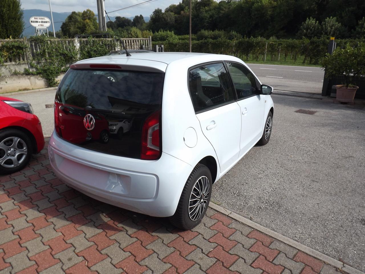 Volkswagen up! 1.0 75 CV 5p. move up!