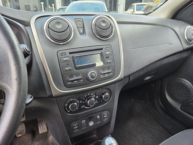 Dacia Logan 1.2 75cv GPL MCV Laureate