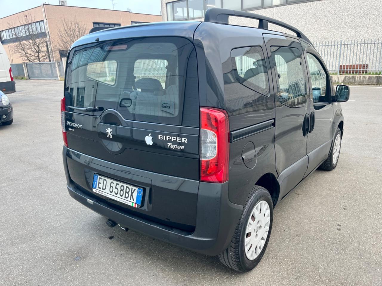 Peugeot Bipper 1.4benz 2010 156.000km 5posti