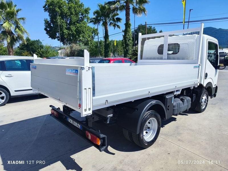 Nissan Cabstar NT400 35.13 3.0 TDi 130 CV RIBALTABILE nuovo TRILATERALE