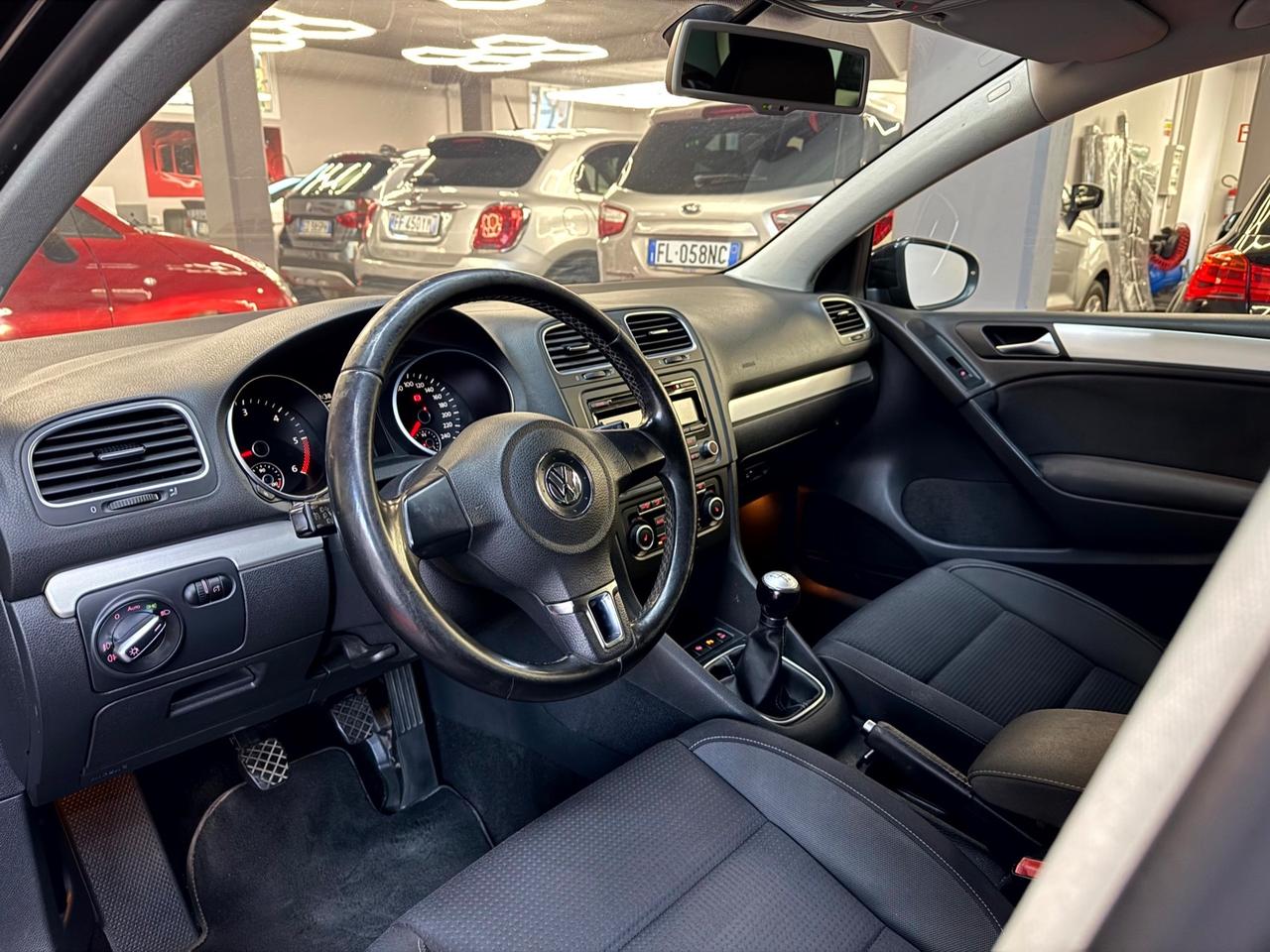 Volkswagen Golf 1.6 TDI LED - FABIANOAUTO