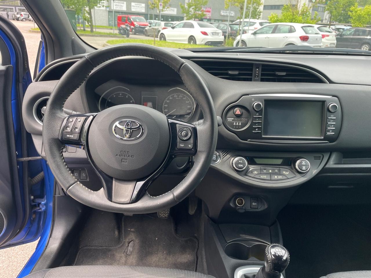 Toyota Yaris 1.0 5 porte*Neopatentati*Cerchi*