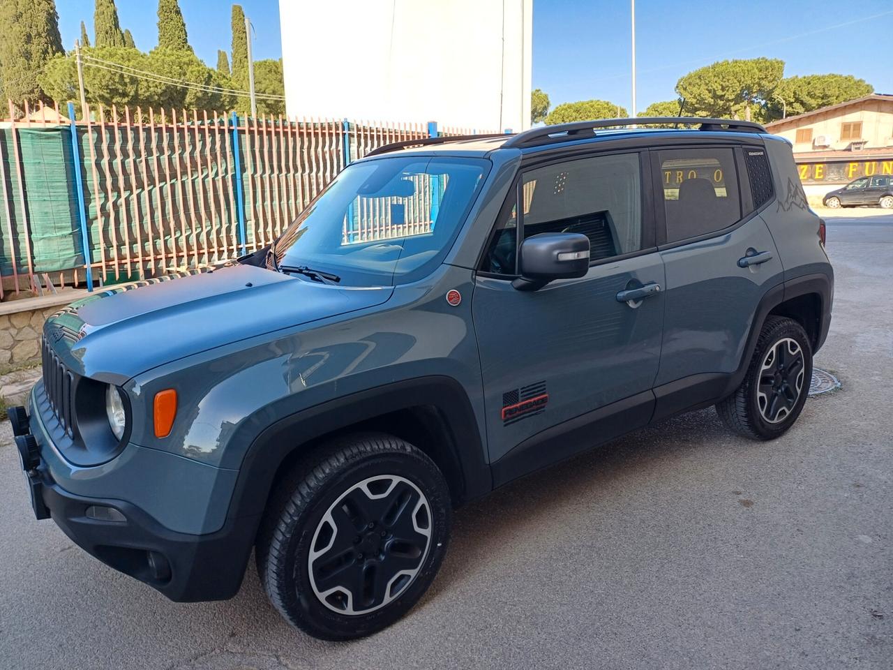 Jeep Renegade 2.0 Mjt 170CV 4WD Active Drive Low Trailhawk