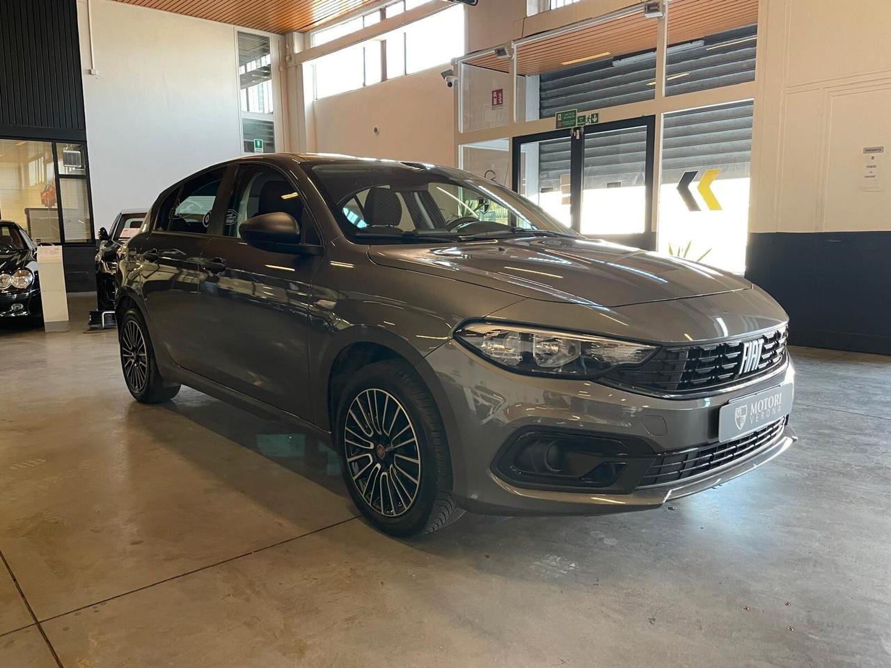 Fiat Tipo 1.0 5 porte Cross
