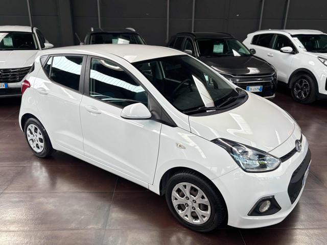 HYUNDAI i10 1.0 MPI Login A/T