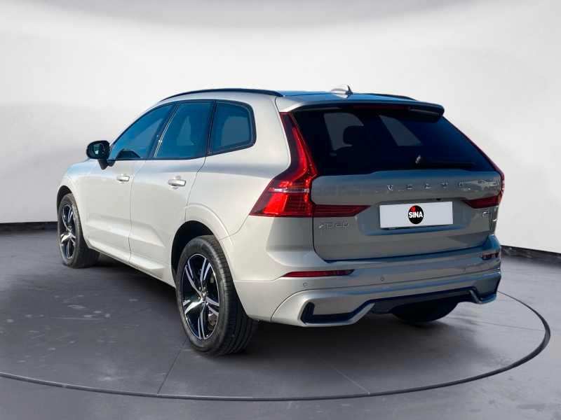 VOLVO XC60 2.0 b4 R-design awd auto