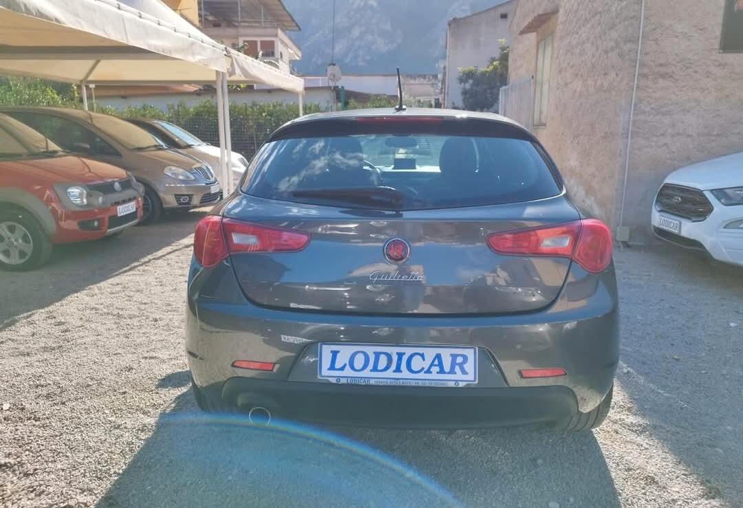 Alfa Romeo Giulietta 1.6 JTDm-2 105 CV Exclusive