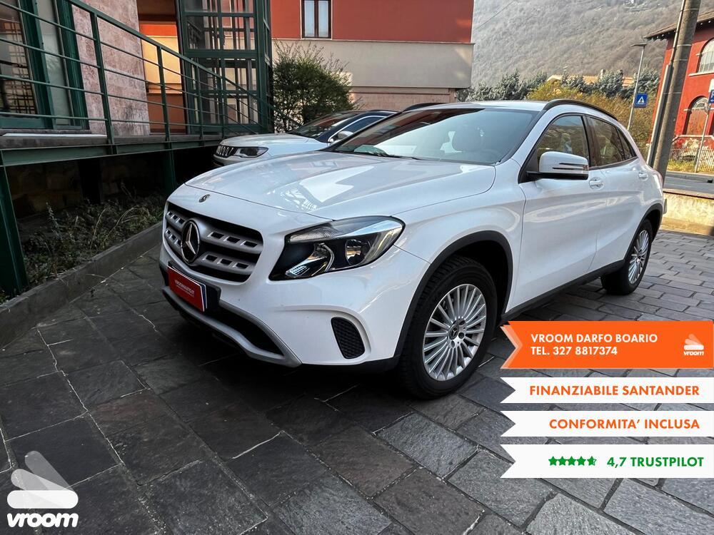 MERCEDES GLA (X156) GLA 200 d Automati...