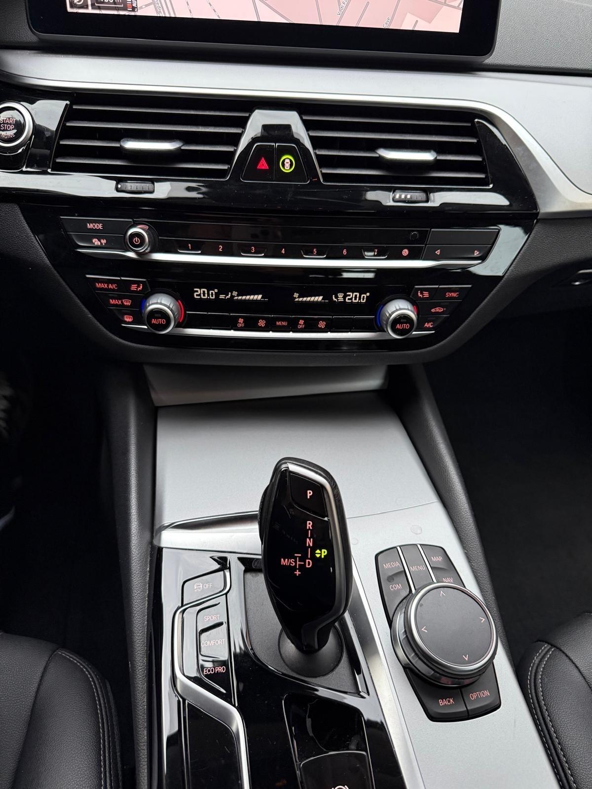 Bmw 520 520d 48V Touring Luxury