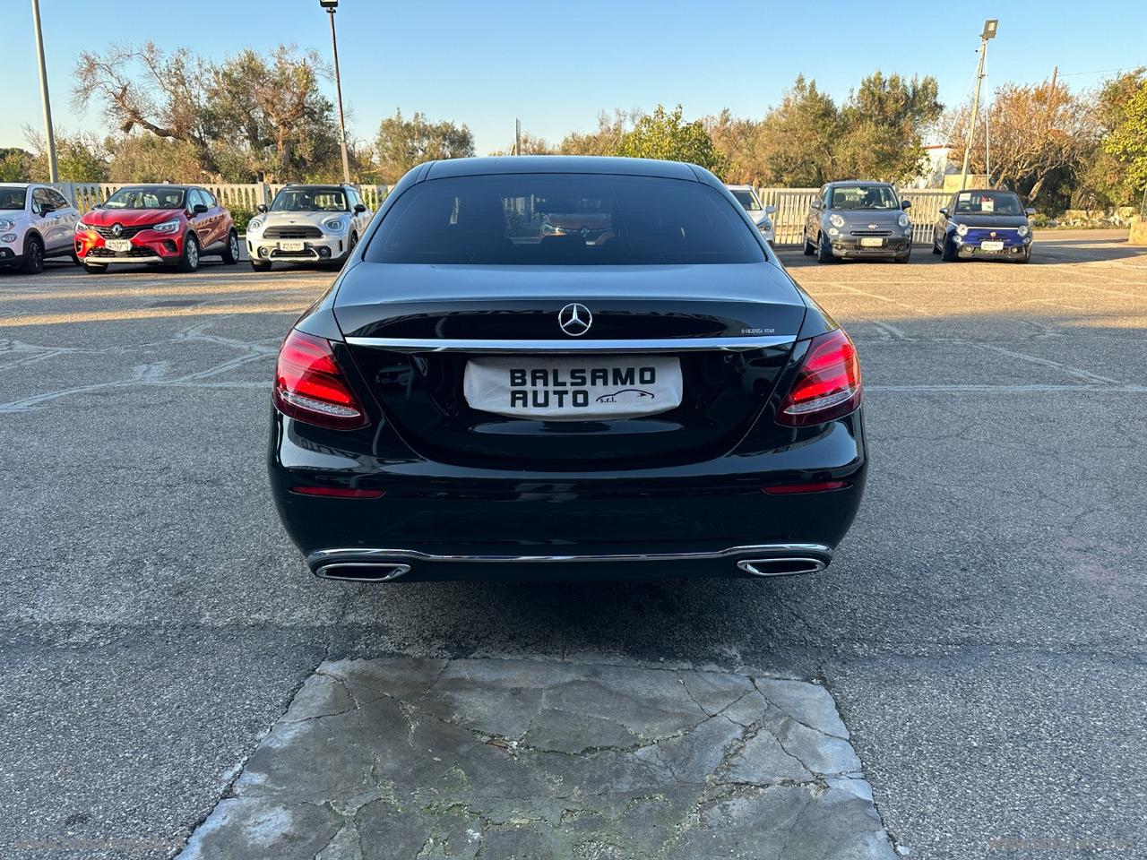 MERCEDES-BENZ E 220 d Premium