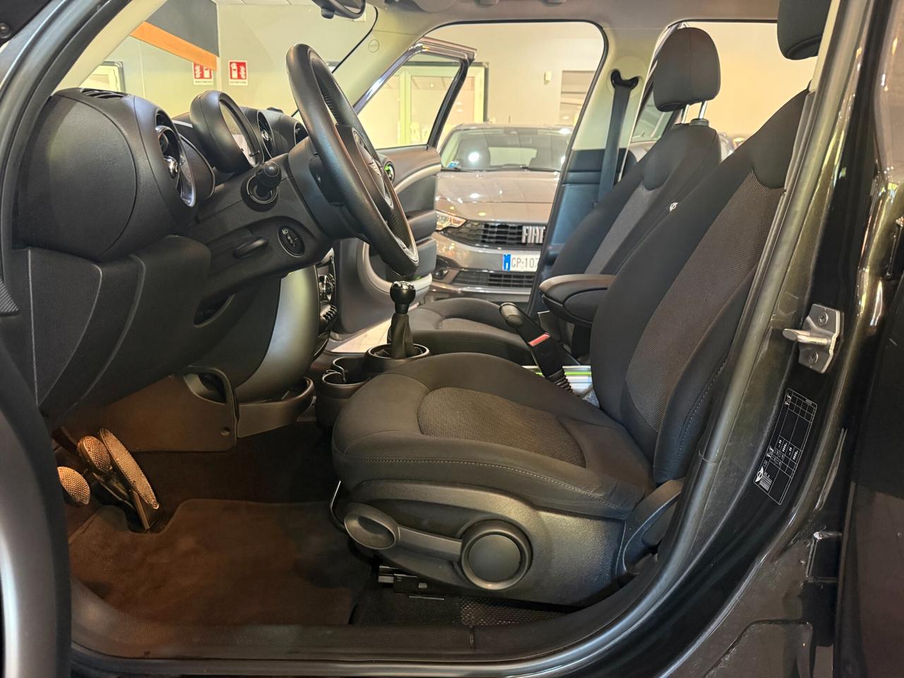 Mini Cooper D Countryman 1.6 Business 59.000 KM NEOPATENTATI !