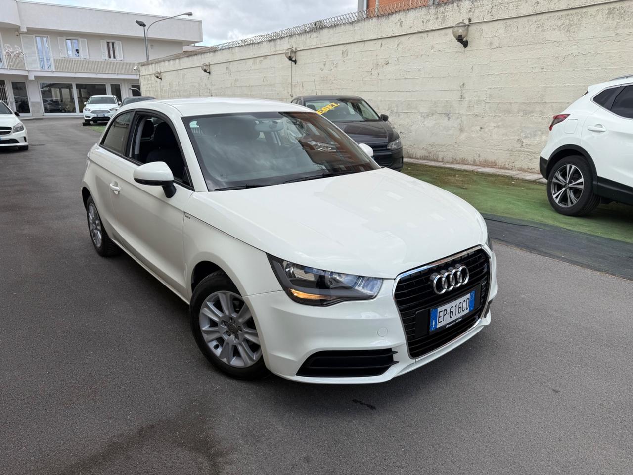 Audi A1 1.2benzina - 2013