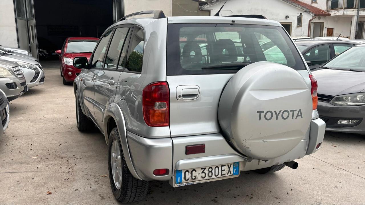 Toyota RAV 4 RAV4 2.0 Tdi D-4D cat 5 porte