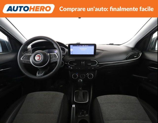 FIAT Tipo 1.5 Hybrid DCT 5 porte Cross