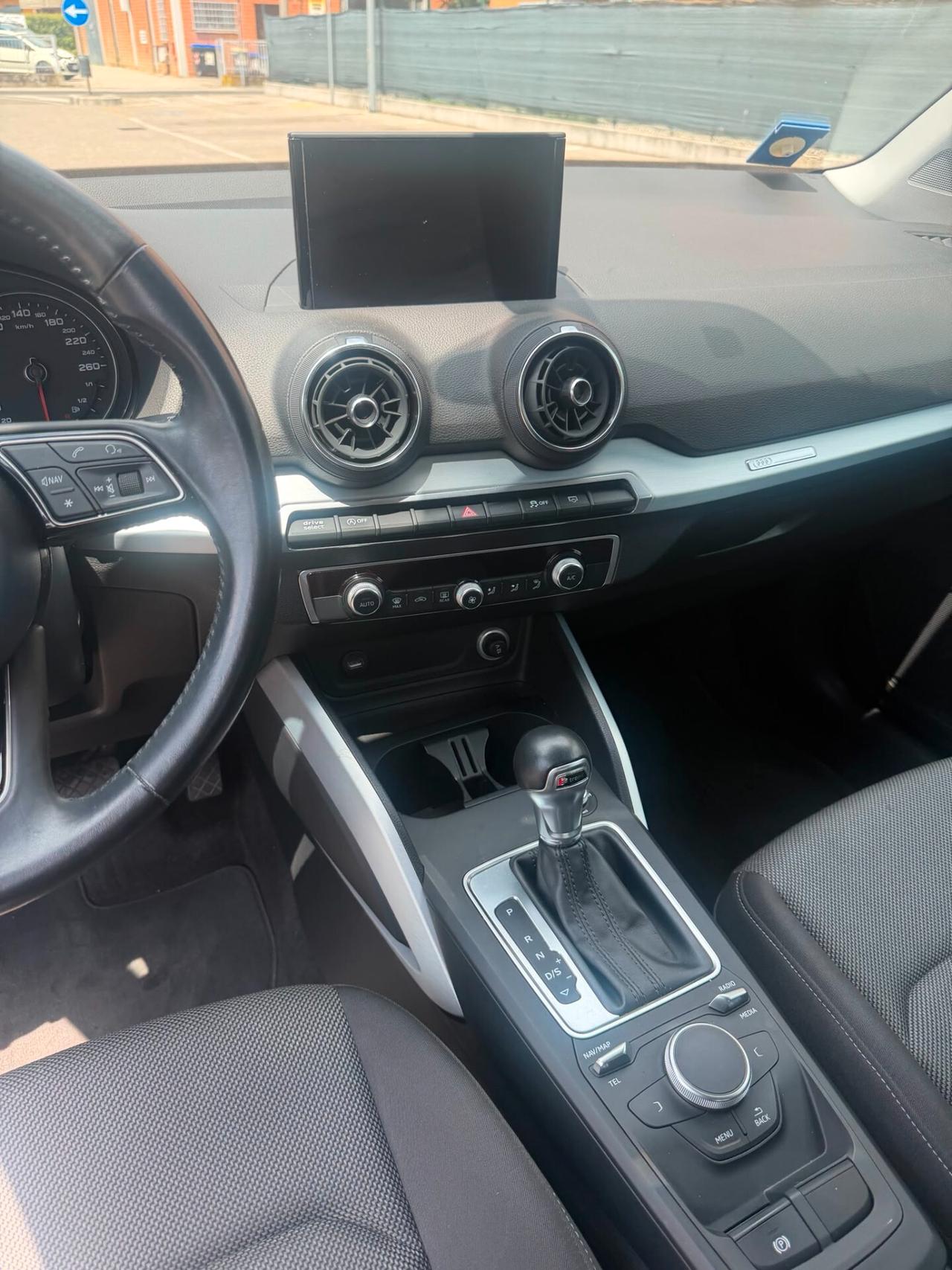 Audi Q2 30 1.6 TDI - 12 MESI DI GARANZIA -