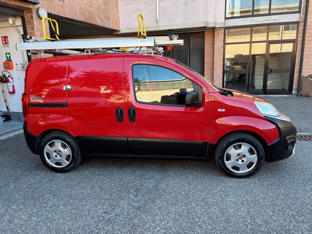 Fiat Fiorino 1.3 MJT 95CV Combinato Adventure