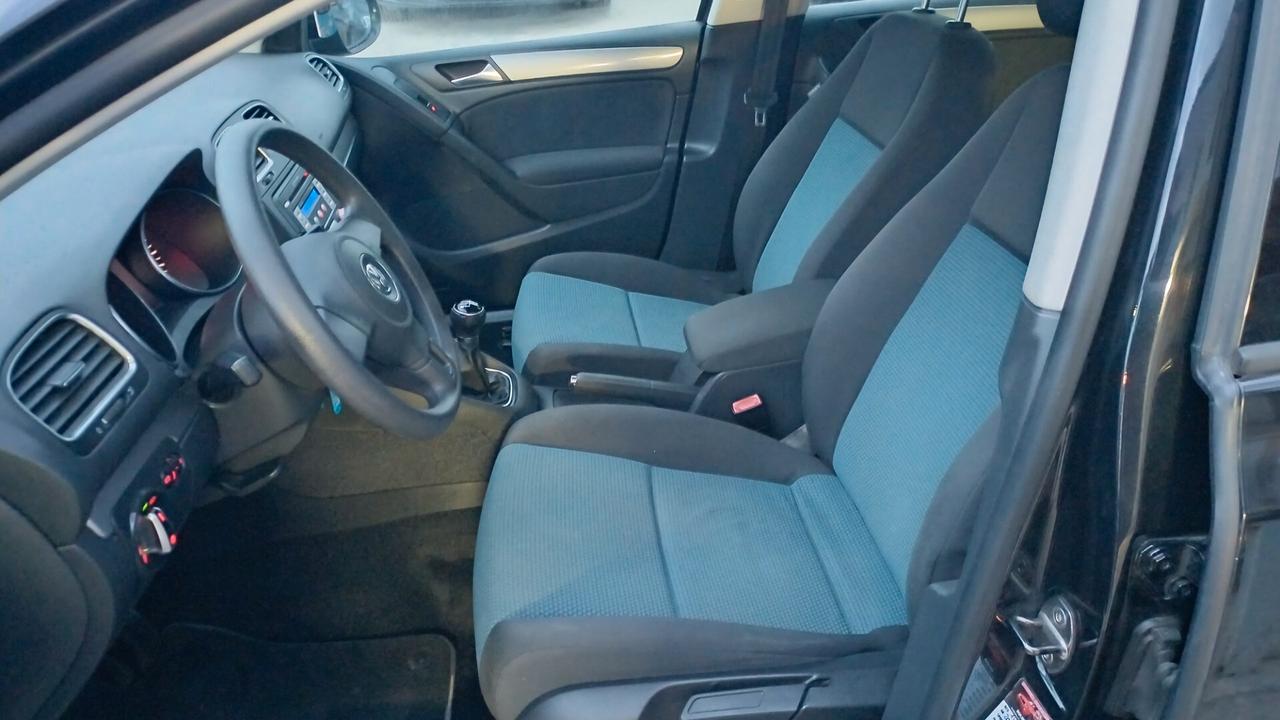 Volkswagen Golf 1.6 TDI DPF 5p. Sport Edition 2011