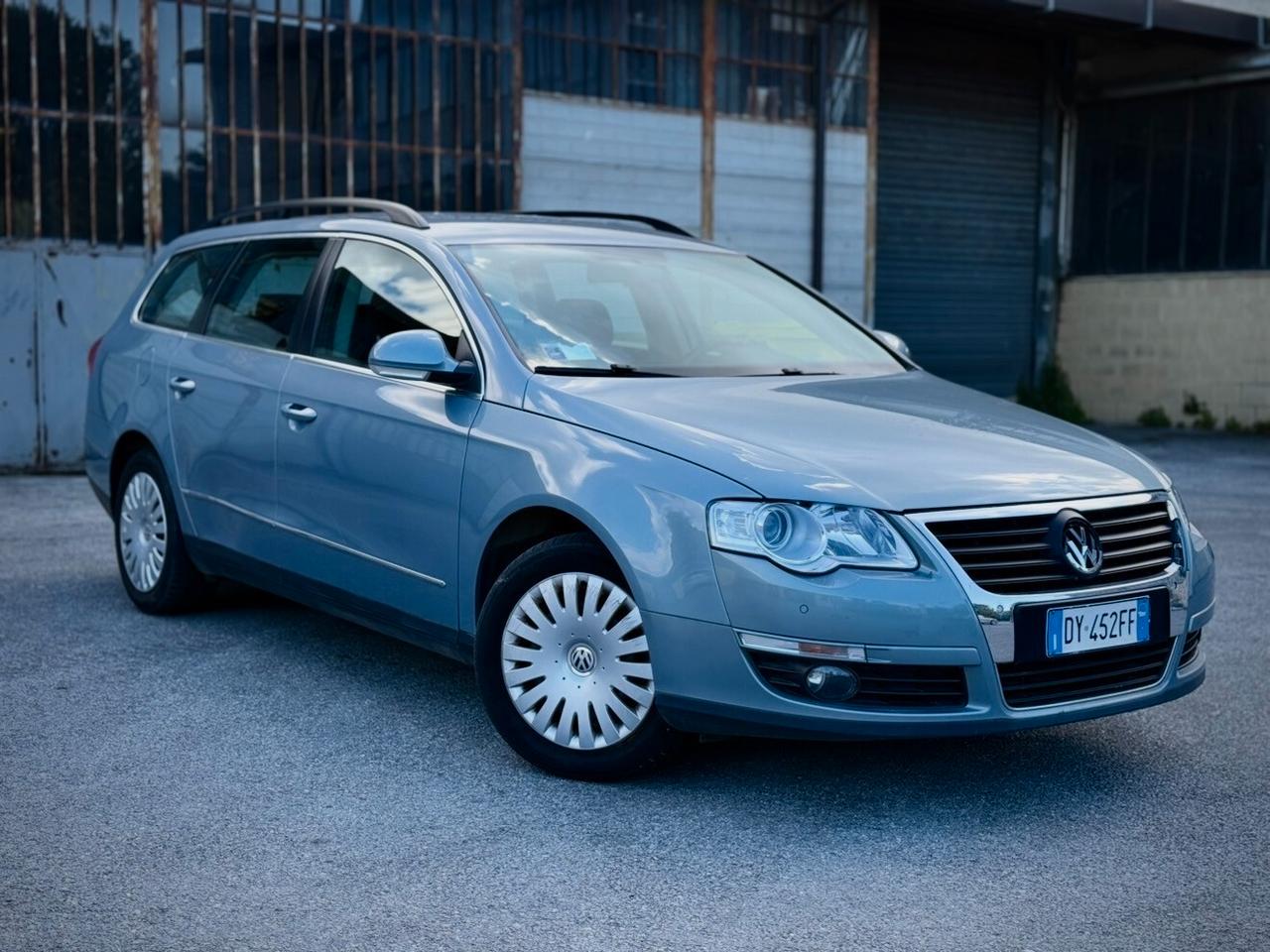Volkswagen Passat 2.0 TDI DPF Var. Comfortline