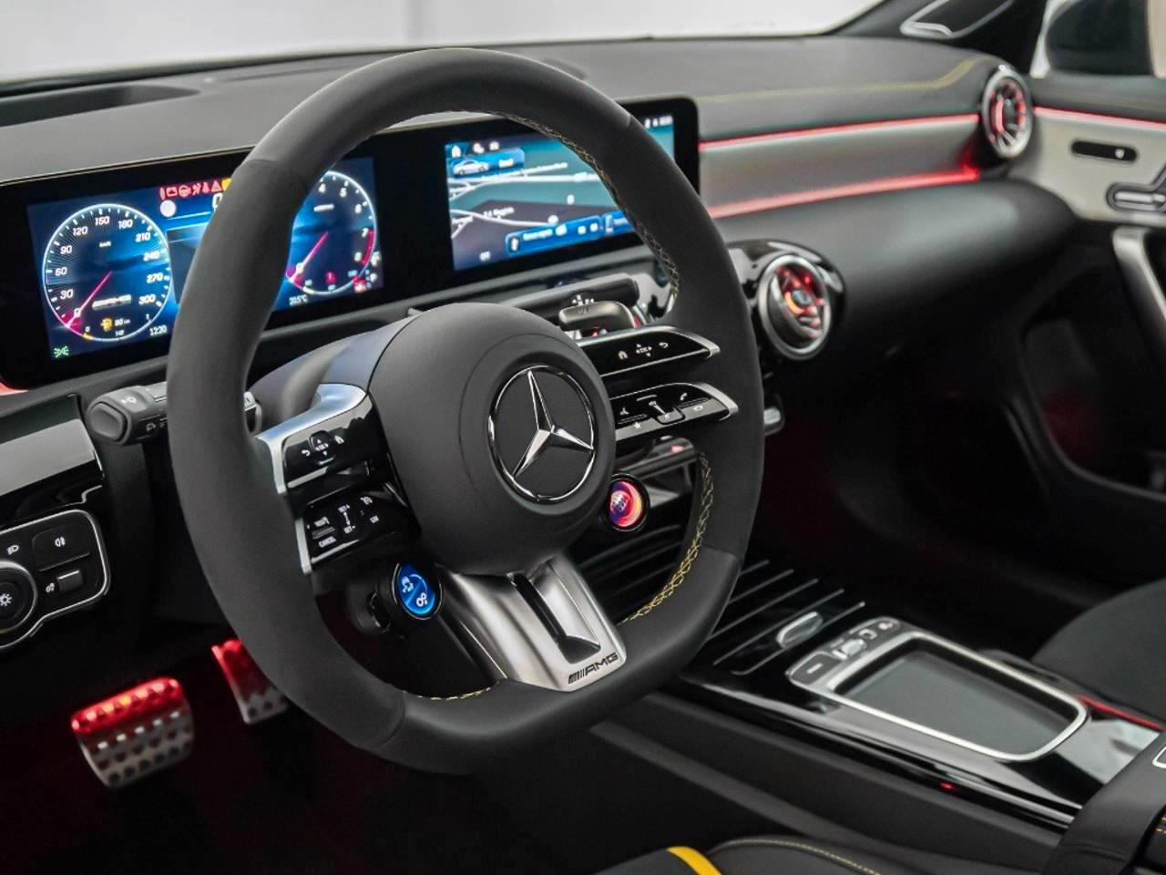 Mercedes-benz CLA 45 AMG S 4Matic+ Line Premium Plus