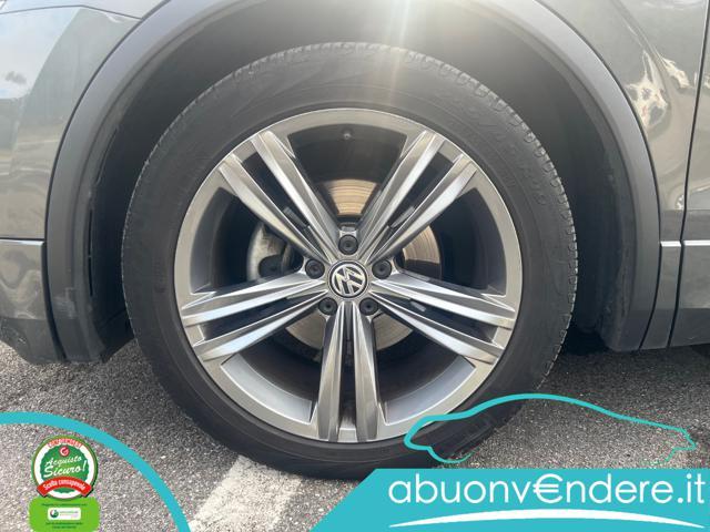 VOLKSWAGEN Tiguan 2.0 TDI SCR DSG Advanced BMT R-Line
