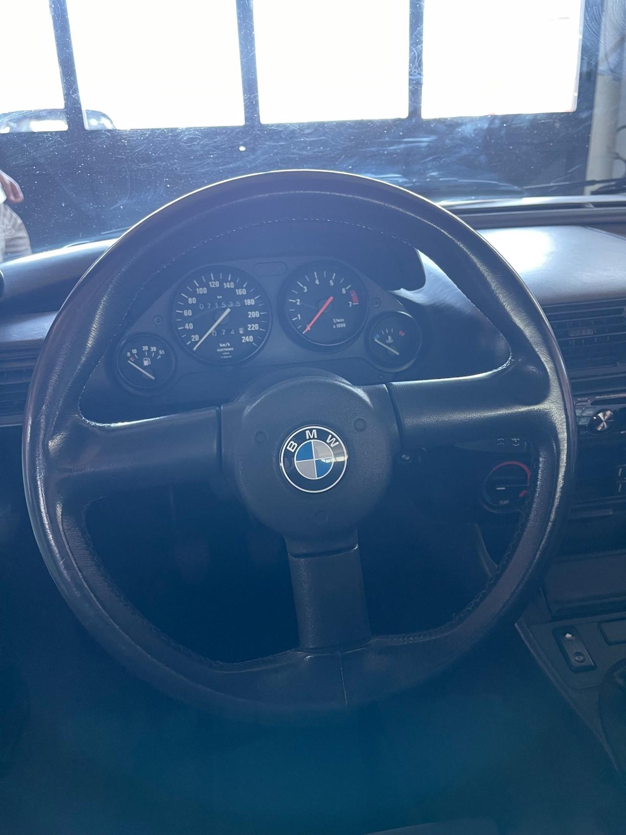 Bmw Z1 2.5 Targa Oro ASI Da Concorso PERMUTE RATE