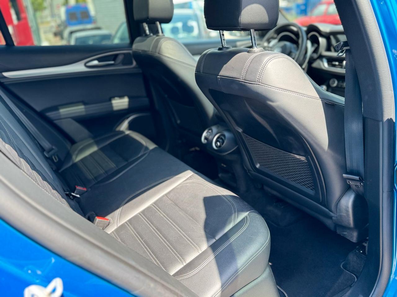 Alfa Romeo Stelvio Veloce 2.2 diesel 210CV Q4 Permute Garanzia finanziamenti